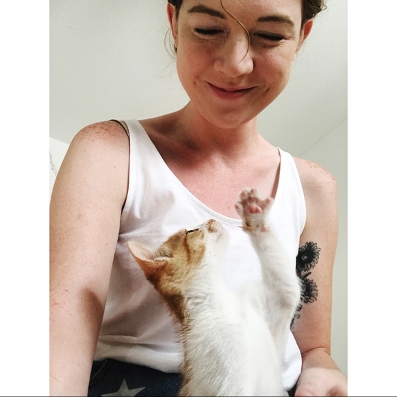 Meet your Posher, Kaulie - Picture 2 of 2